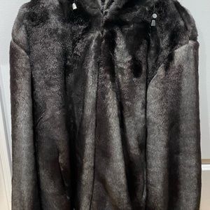 1 Madison Luxe Outerwear Faux Fur Hoodie Coat 100% Polyester- New- Women XL